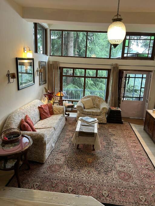 Scenic Hill View 3Bhk Near Mall Road Stonewood Villa Dalhousie Exterior photo